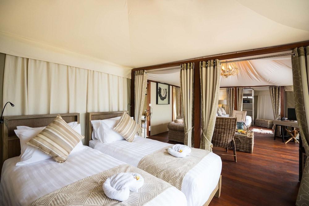 Menjangan Dynasty Hotel 5*