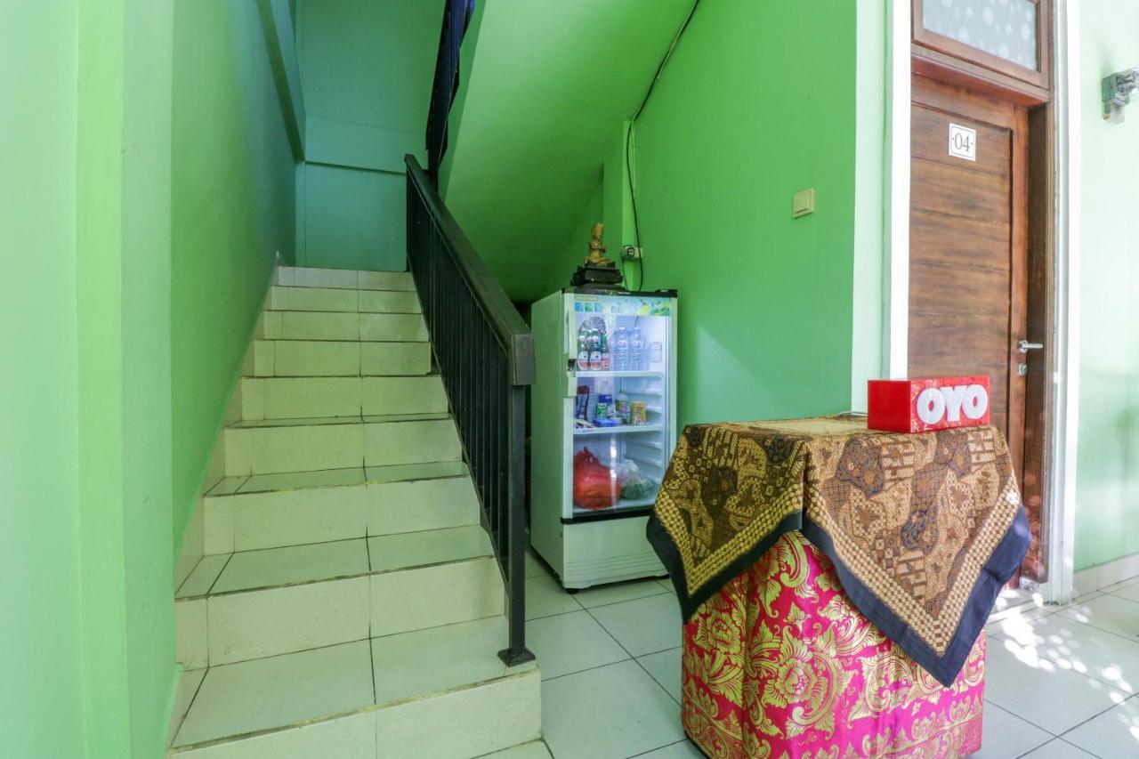 Oyo 2456 Purnama House Kuta Hotel 2*