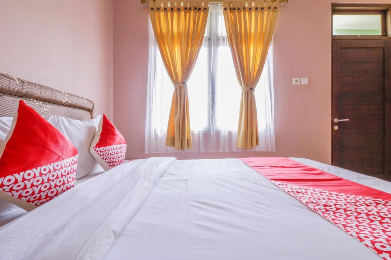 Oyo 2456 Purnama House Kuta Hotel Kuta (Bali)