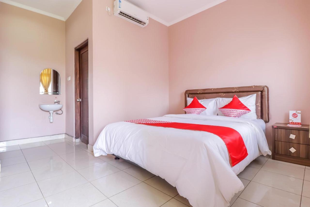 Hotel Oyo 2456 Purnama House Kuta Kuta (Bali)