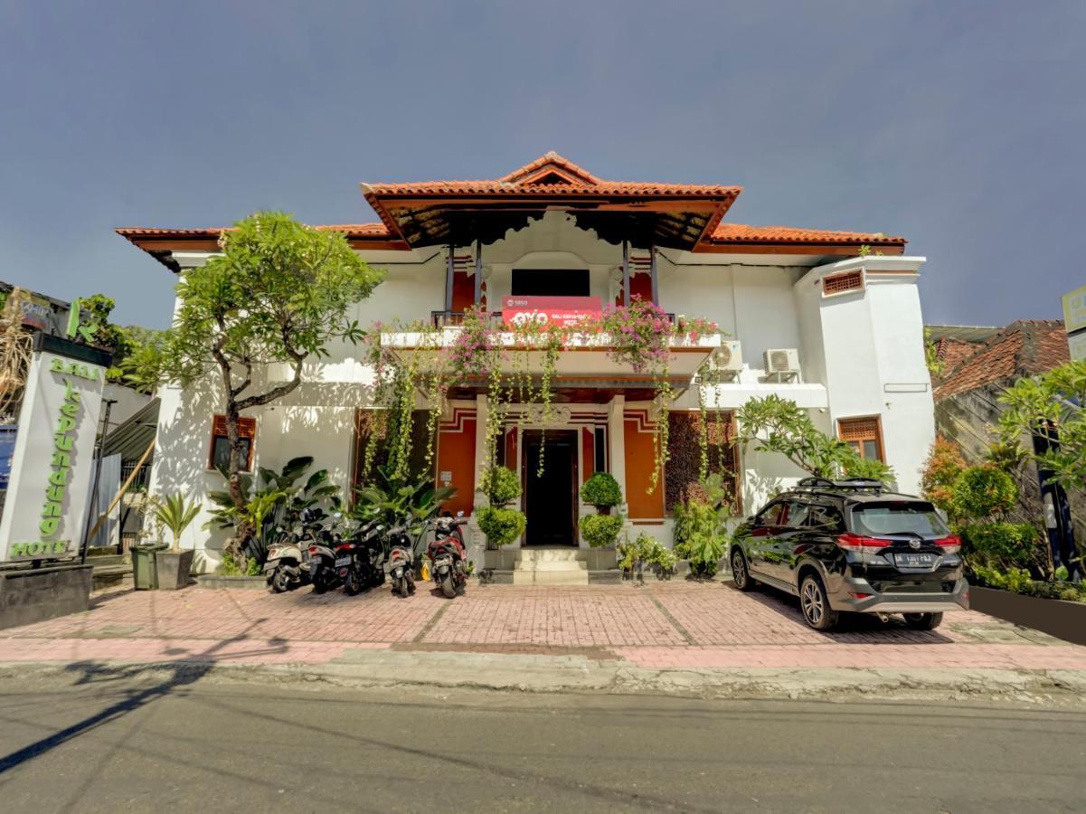 Hotel Oyo 3850 Bali Kepundung 2*
