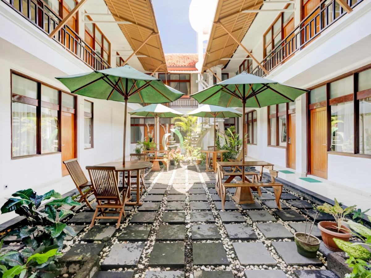 Oyo 3850 Bali Kepundung Hotel 2*