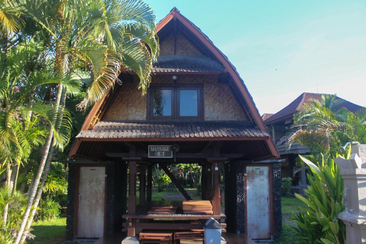 Suji Kuta (Bali)