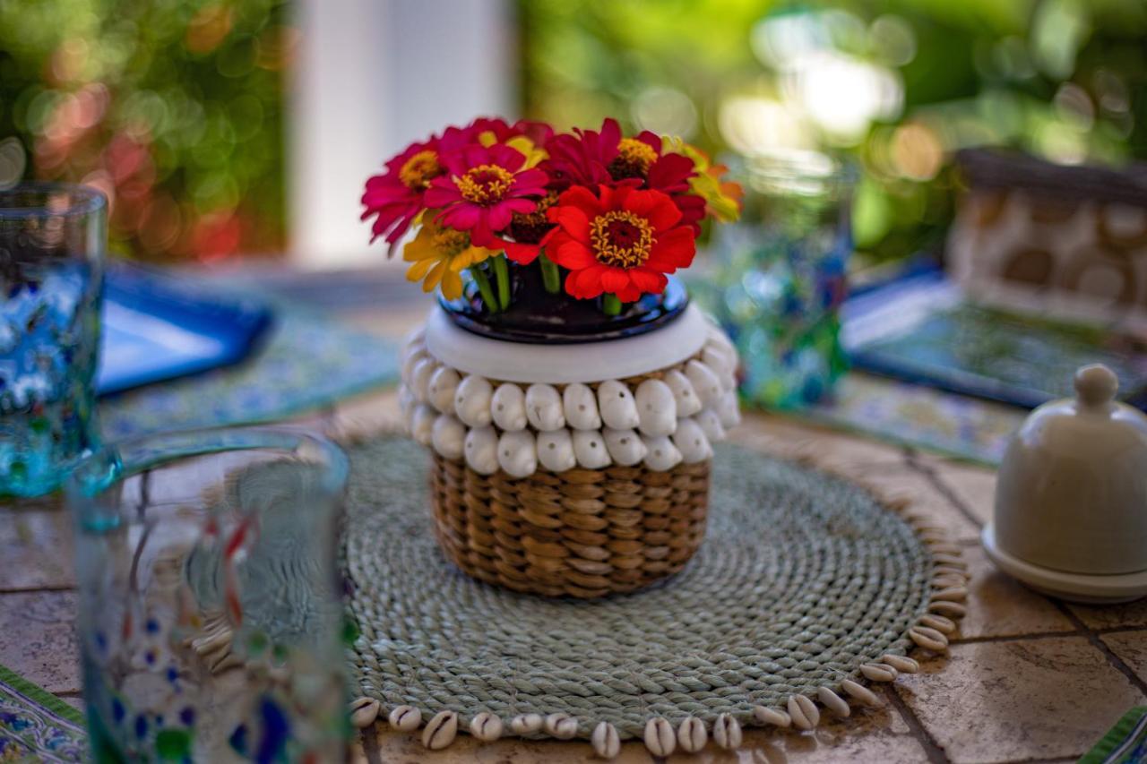 Wake In Paradise And Luxury Lebah Villa Ubud (Bali)