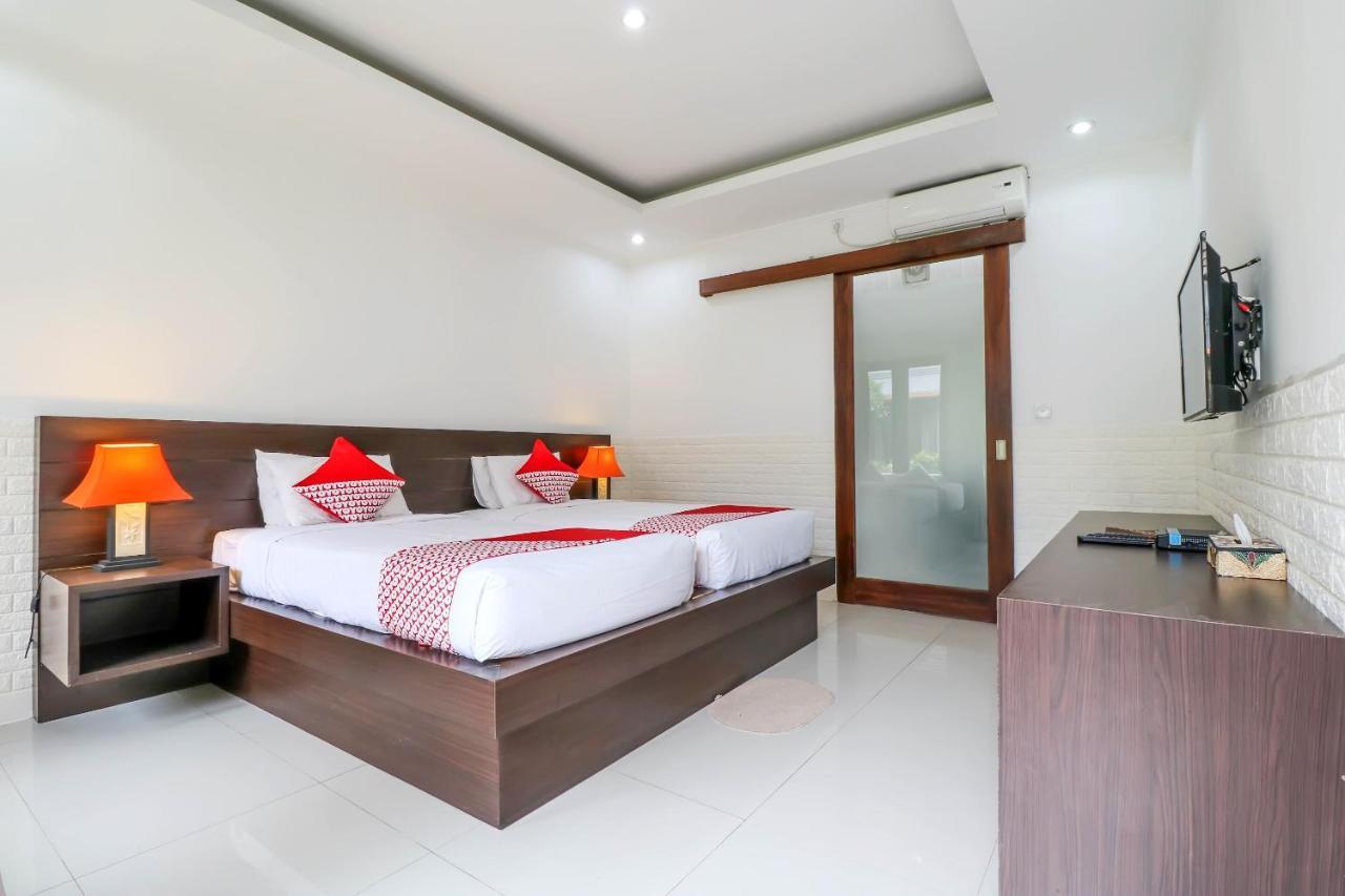 The Light Bali Villas 2*