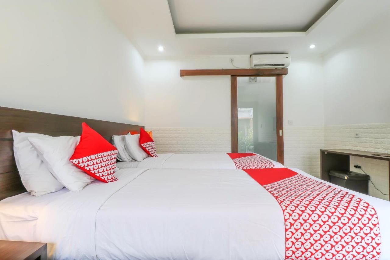 The Light Bali Villas 2*