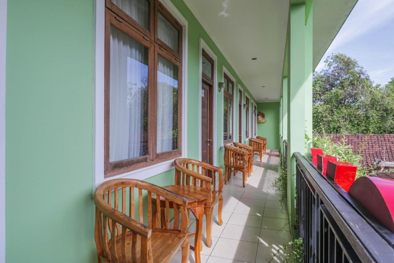 Oyo 2456 Purnama House Kuta 2* Kuta (Bali)