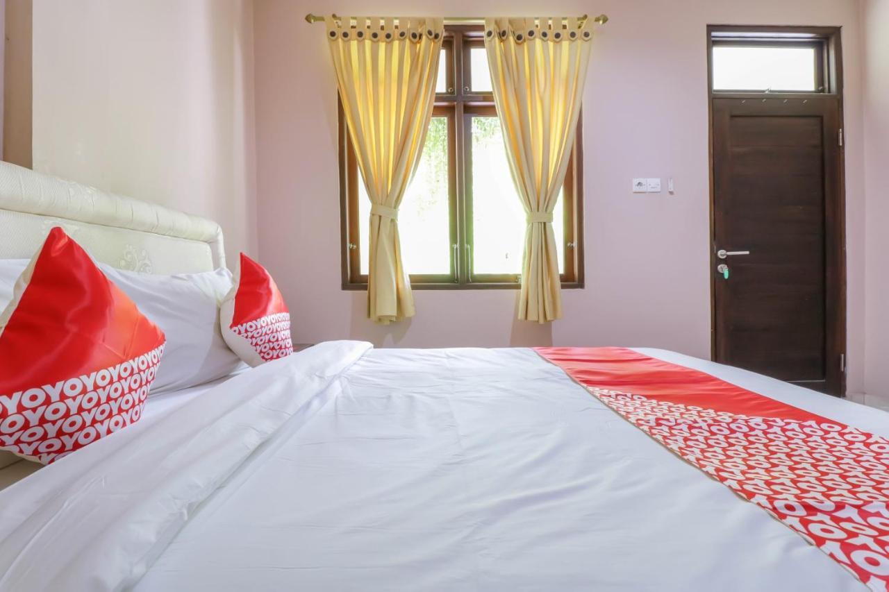 Hotel Oyo 2456 Purnama House Kuta 2*