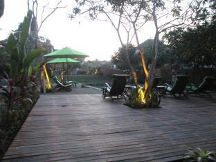 Tunjung Mas 2*