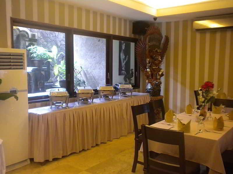 Urbanview Taman Suci Bali Hotel 3*