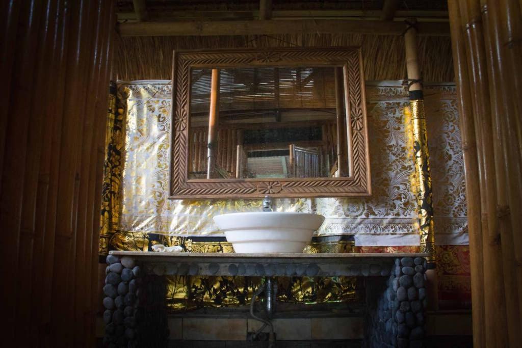 Lodge Dalem Surf Retreat *