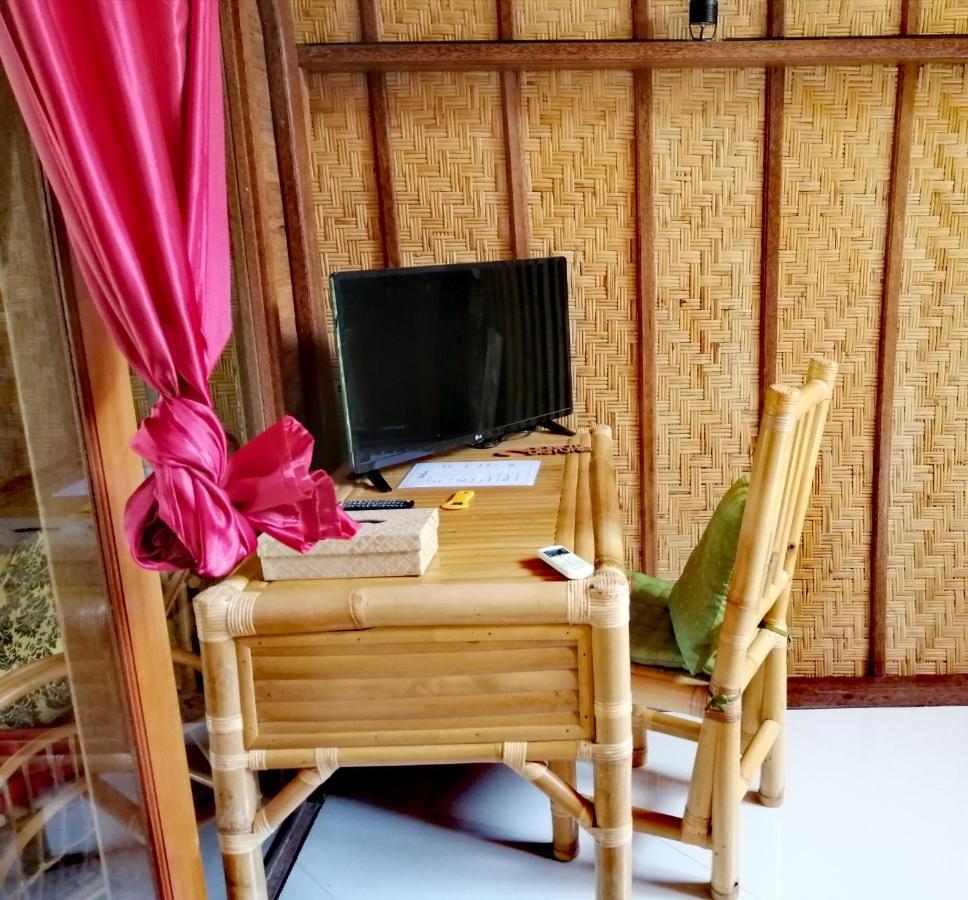 Cantik Sambirenteng