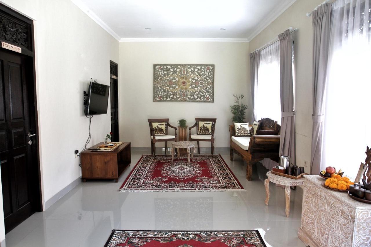 Kandjeng Puri Kailas Canggu *