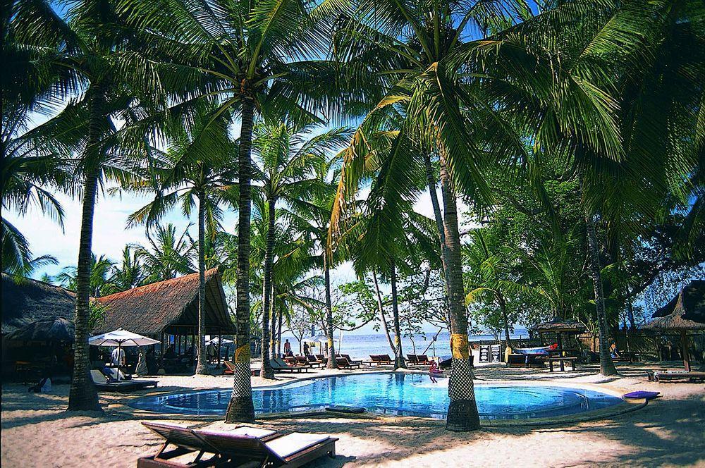 Waka Nusa Hotel 3*