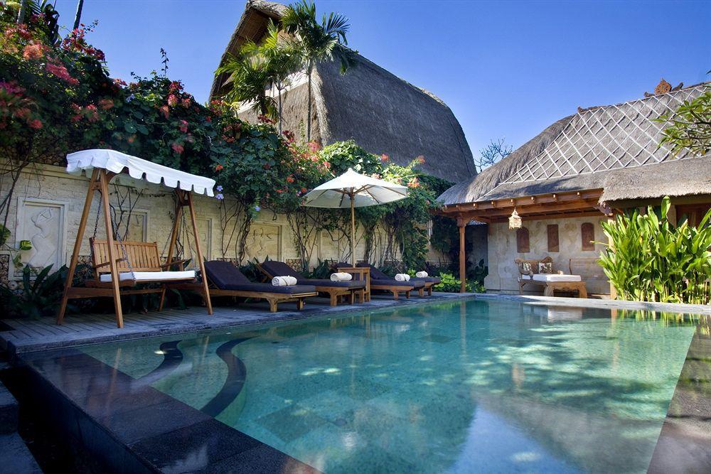 Hill Villas *