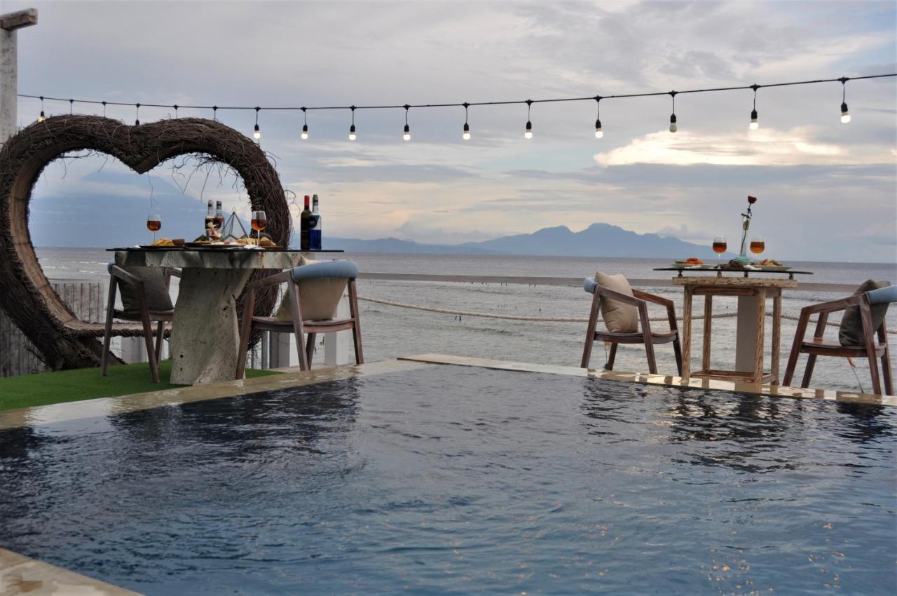 Ocean Terrace And Luxury