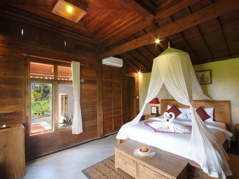 Sebatu Eco Hotel 4*