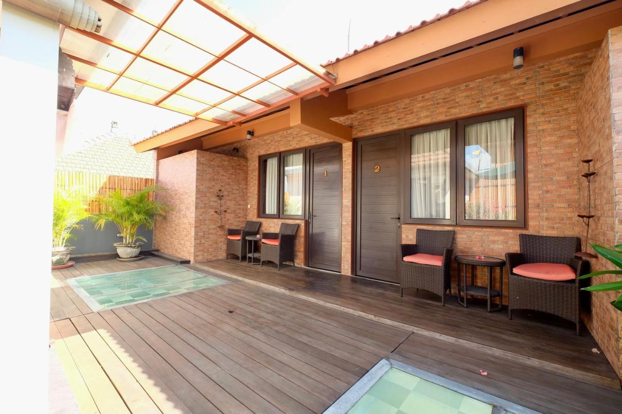Manzelejepun & Pavilion 4*