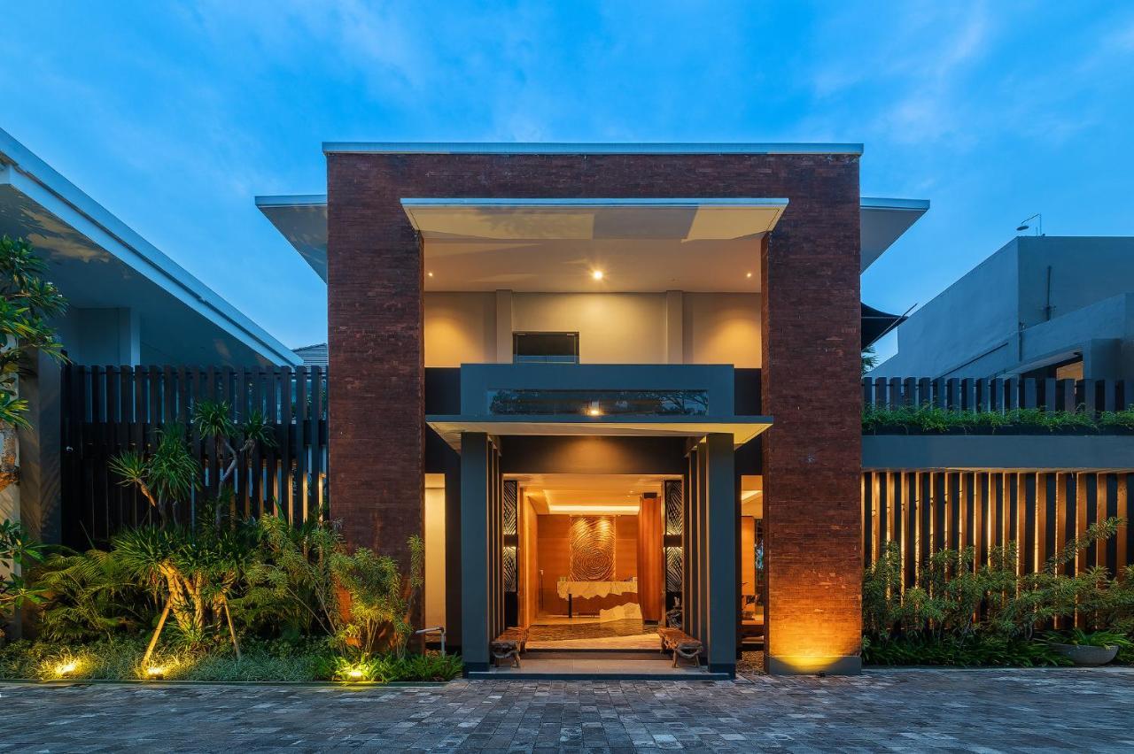 Padmasari Hotel 4*