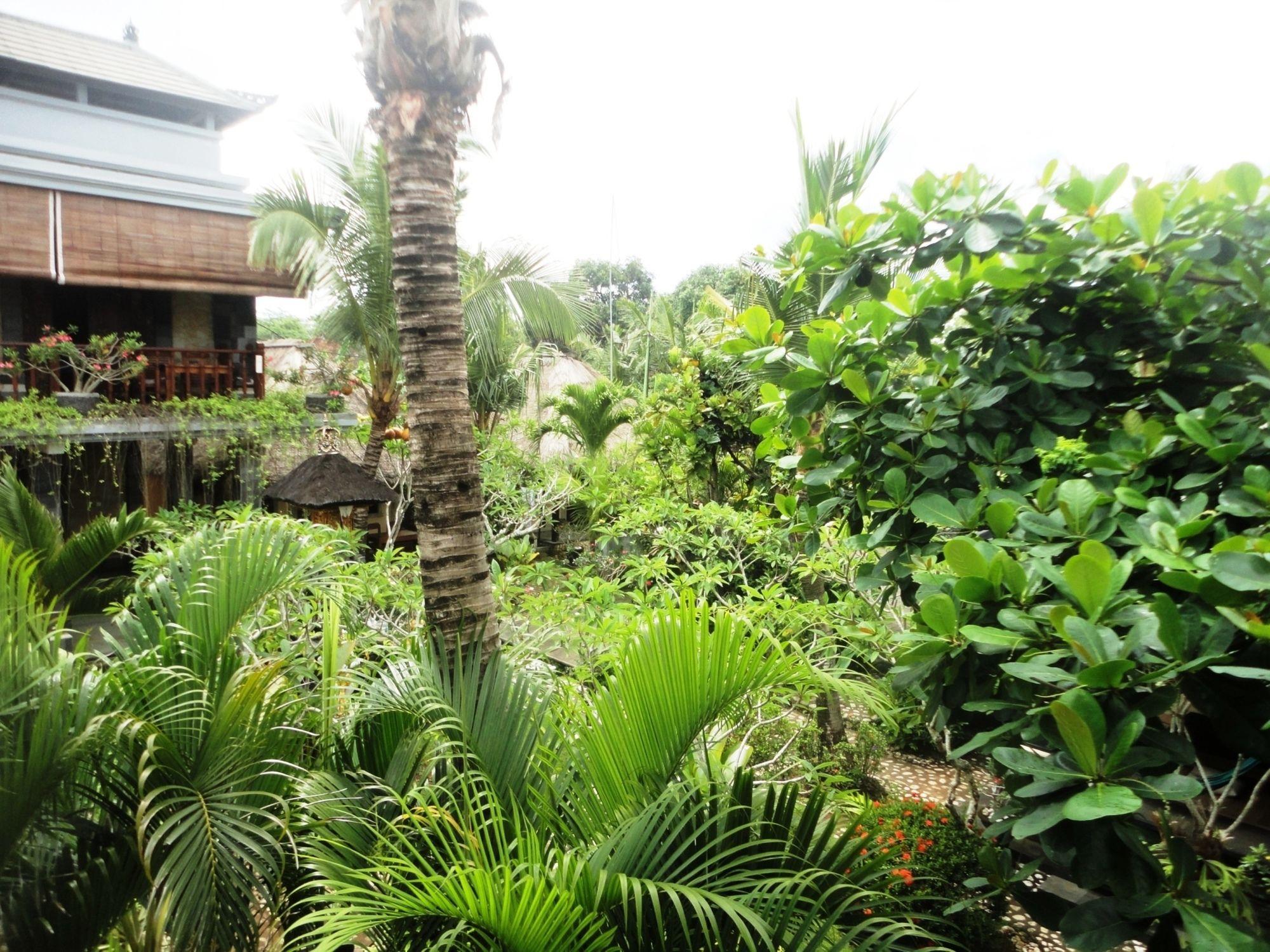Indah Bingin Homestay *