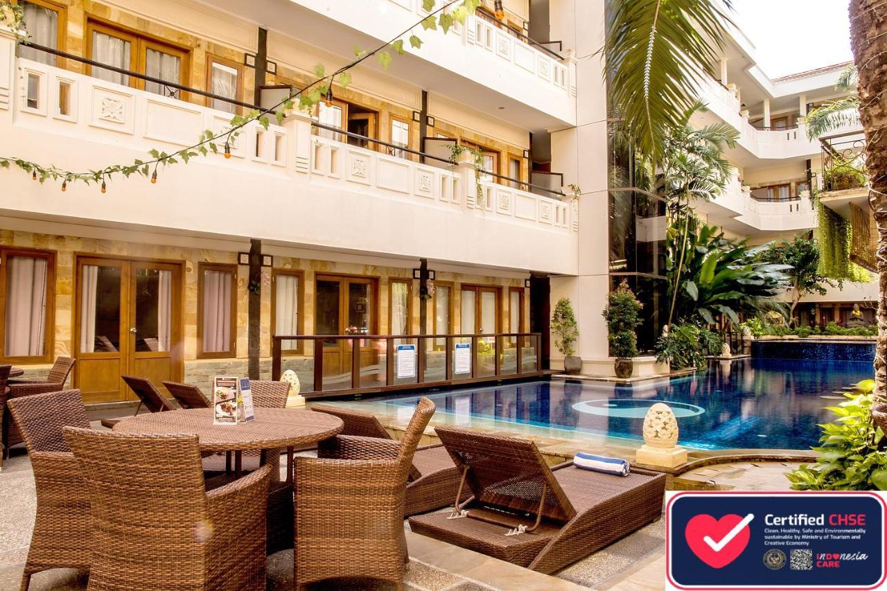 Famous Kuta Formerly Permata Kuta Hotel 4*
