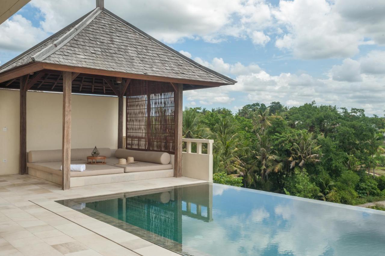 Komaneka At Resort 5*