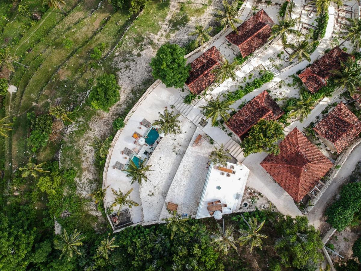 Resort The Raja Lima &