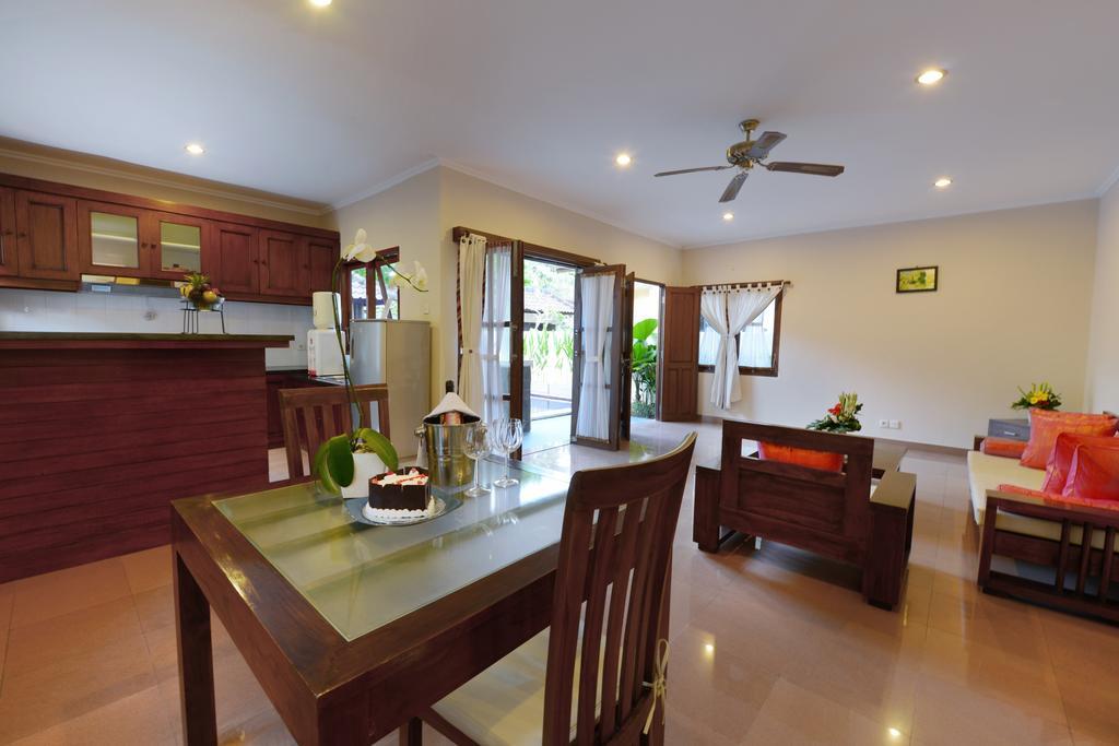 Puri Bendesa Villas * BALI