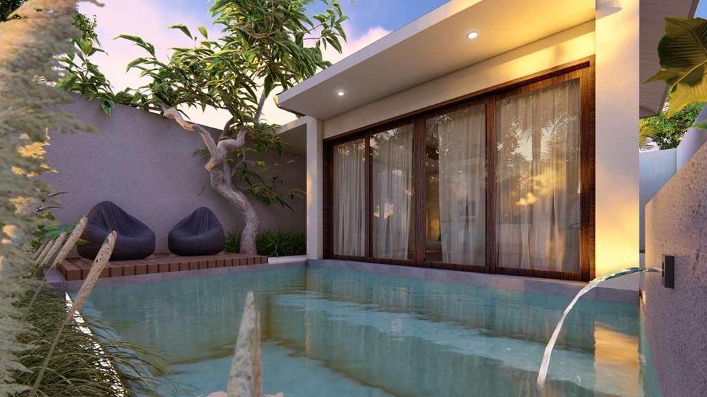 Hotel Cross Bali Breakers