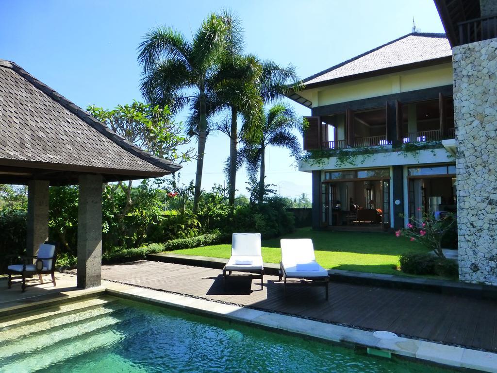 Kawan Tanah Lot (Bali)