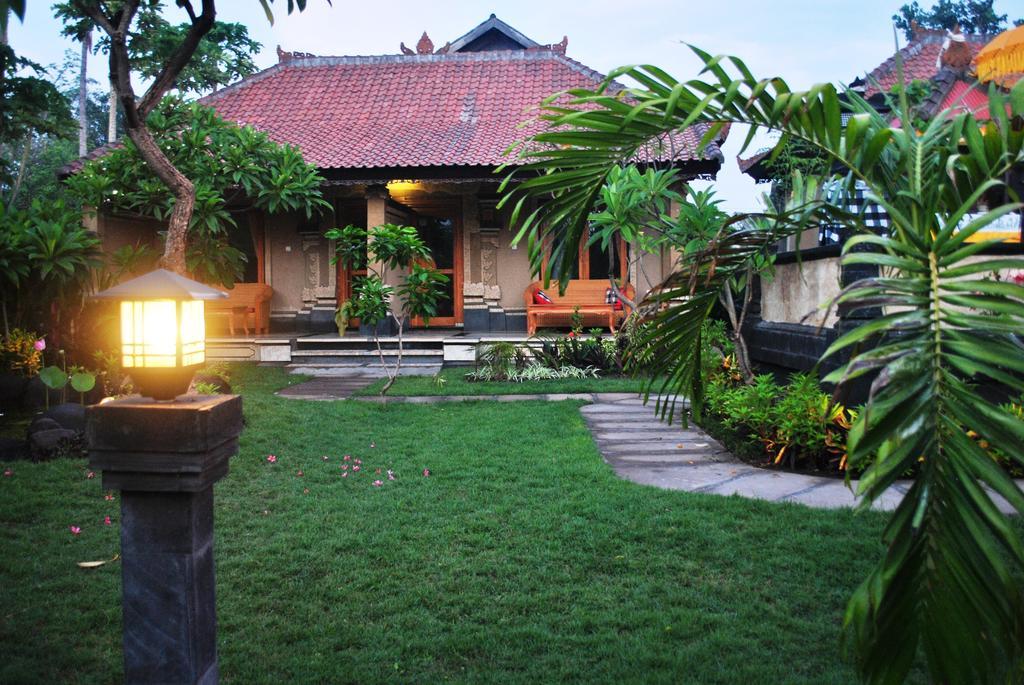 Trijaya 2*
