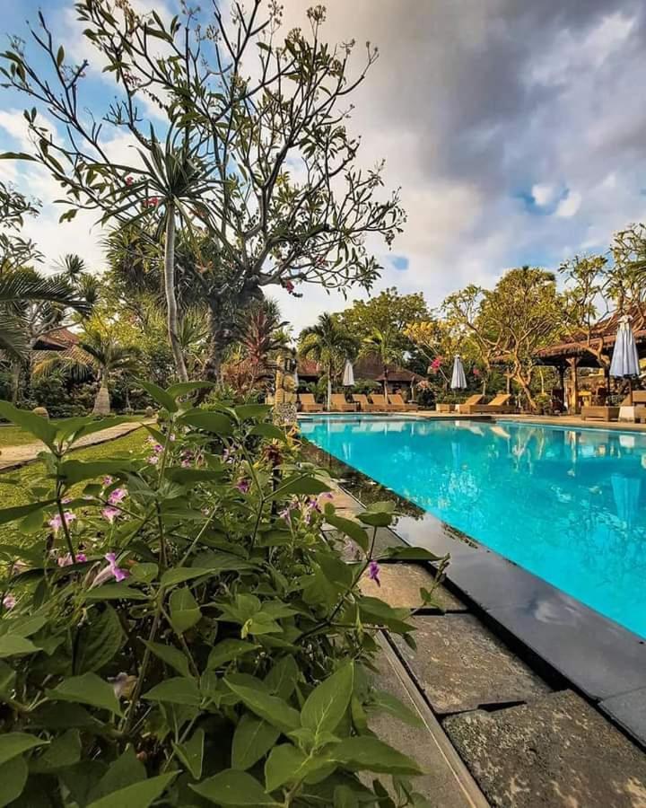 Tirta Sari Guest house 3*