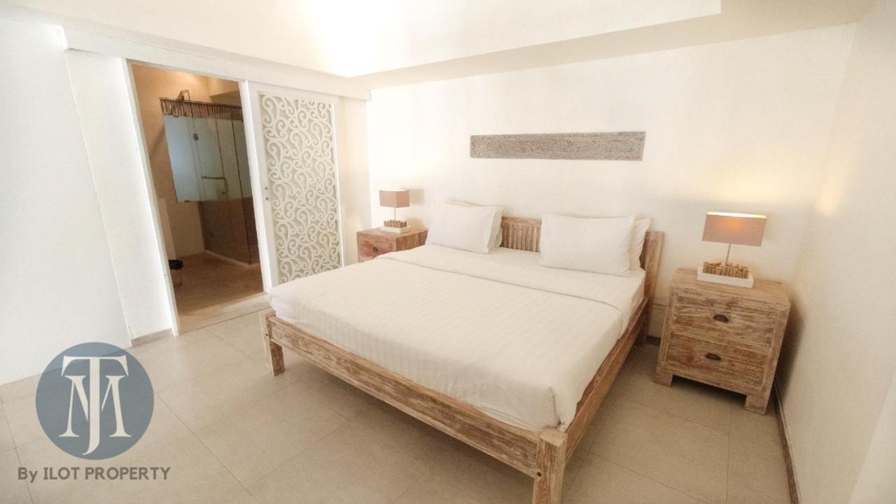 Villa Oberoi 2 Bedrooms *