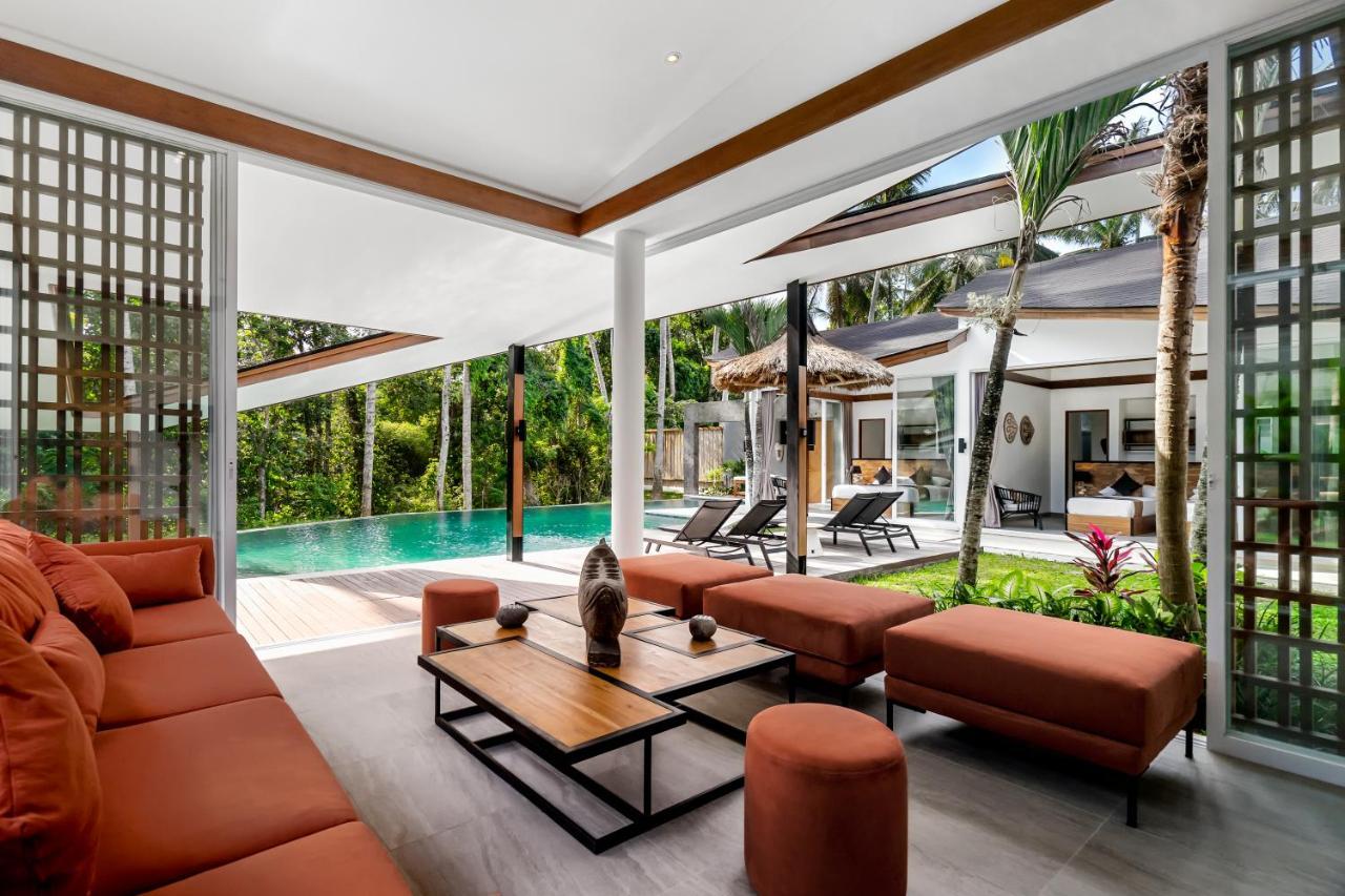 Villa Crazy Roof By Balisuperhost *