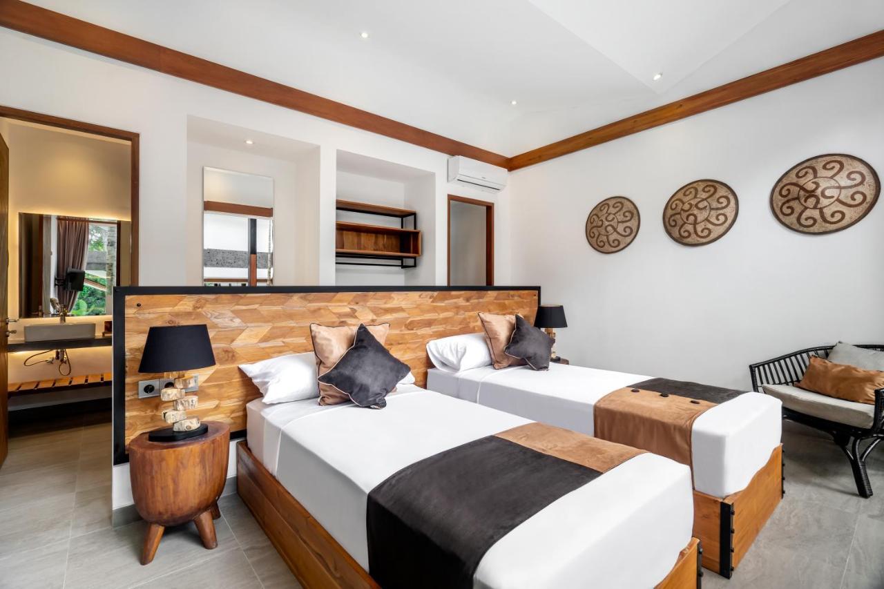 Crazy Roof By Balisuperhost Villa