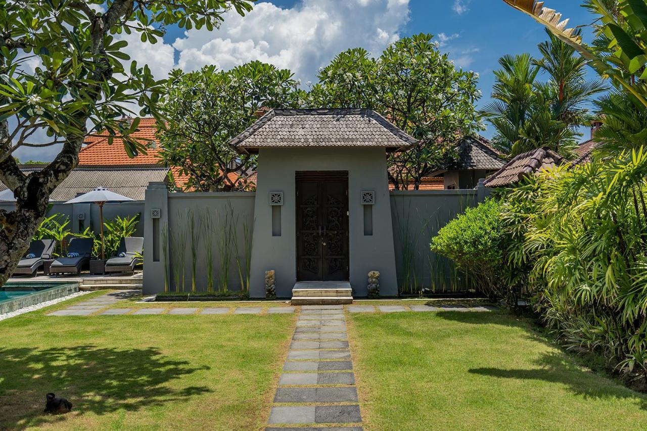 Bali Lotus Villa Seminyak (Bali)