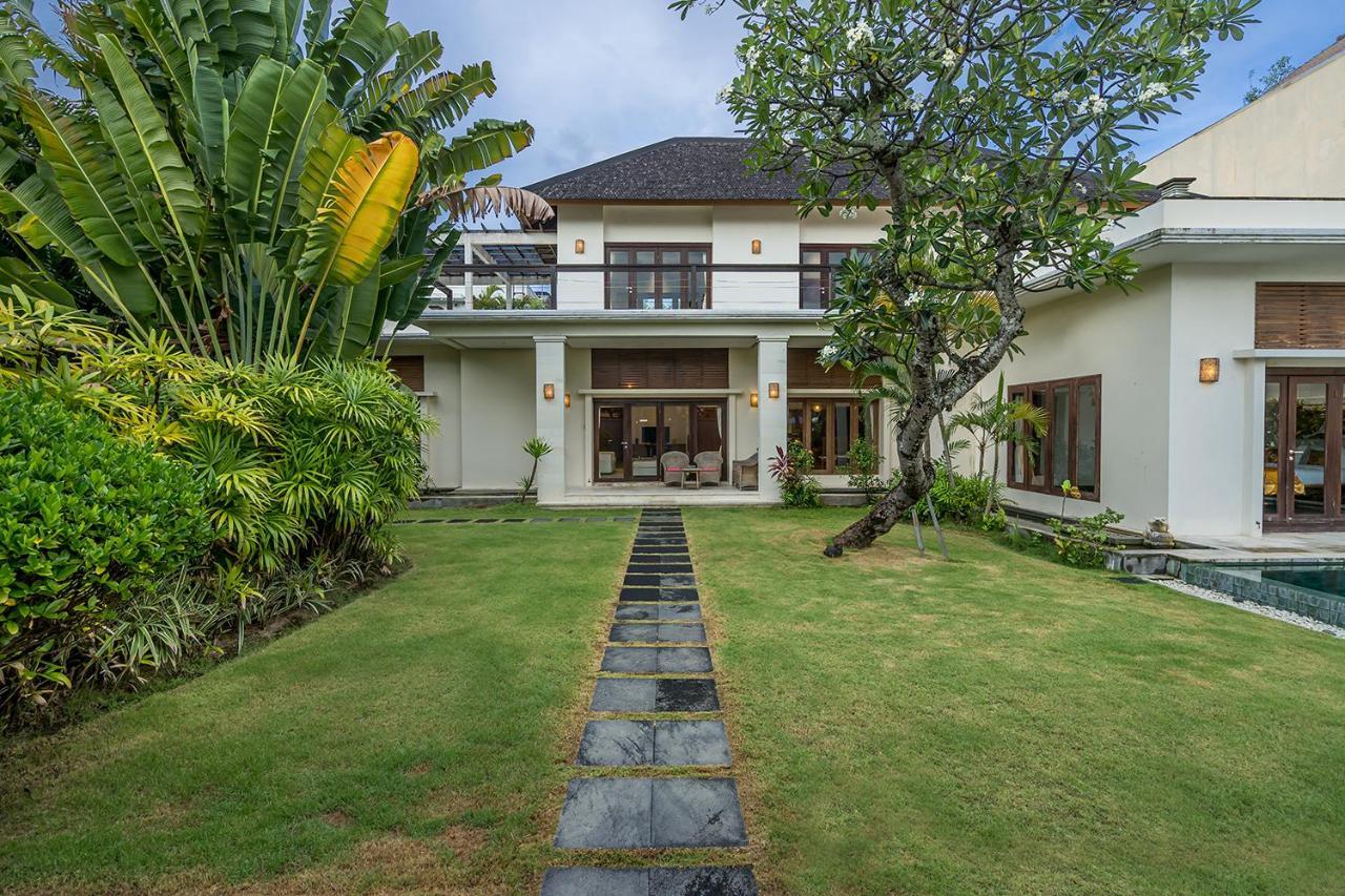 Bali Lotus Villa Seminyak (Bali)