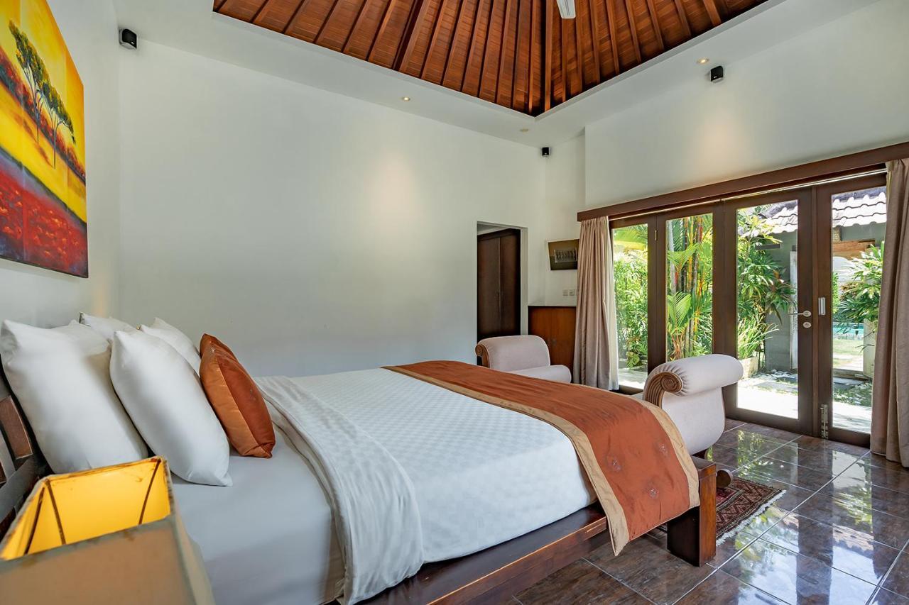 Bali Lotus Villa Seminyak (Bali)