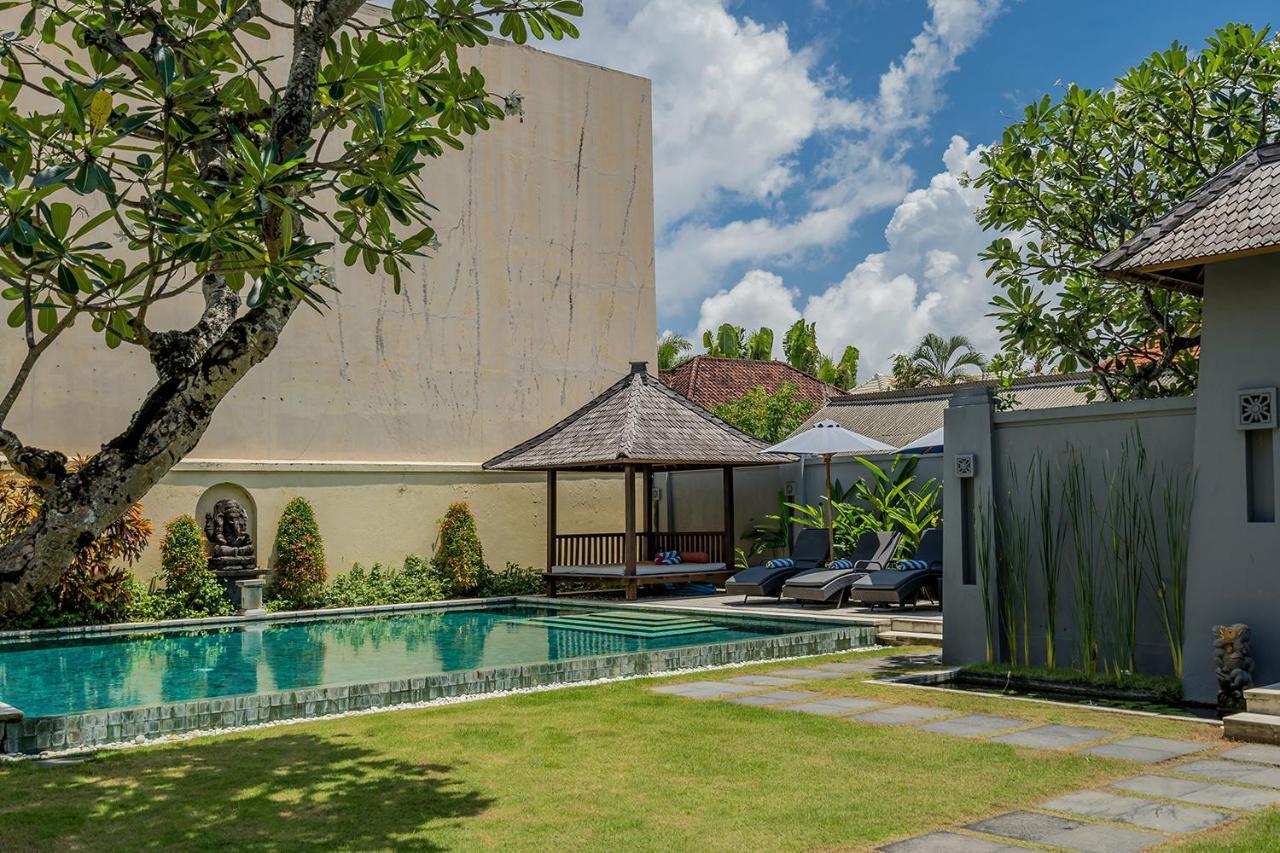 Bali Lotus Villa Seminyak (Bali)