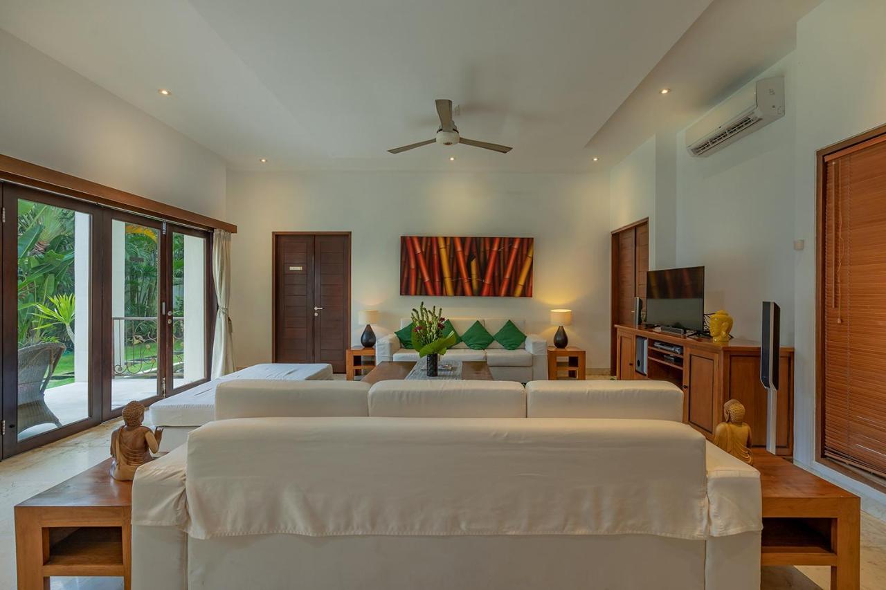 Bali Lotus Villa Seminyak (Bali)