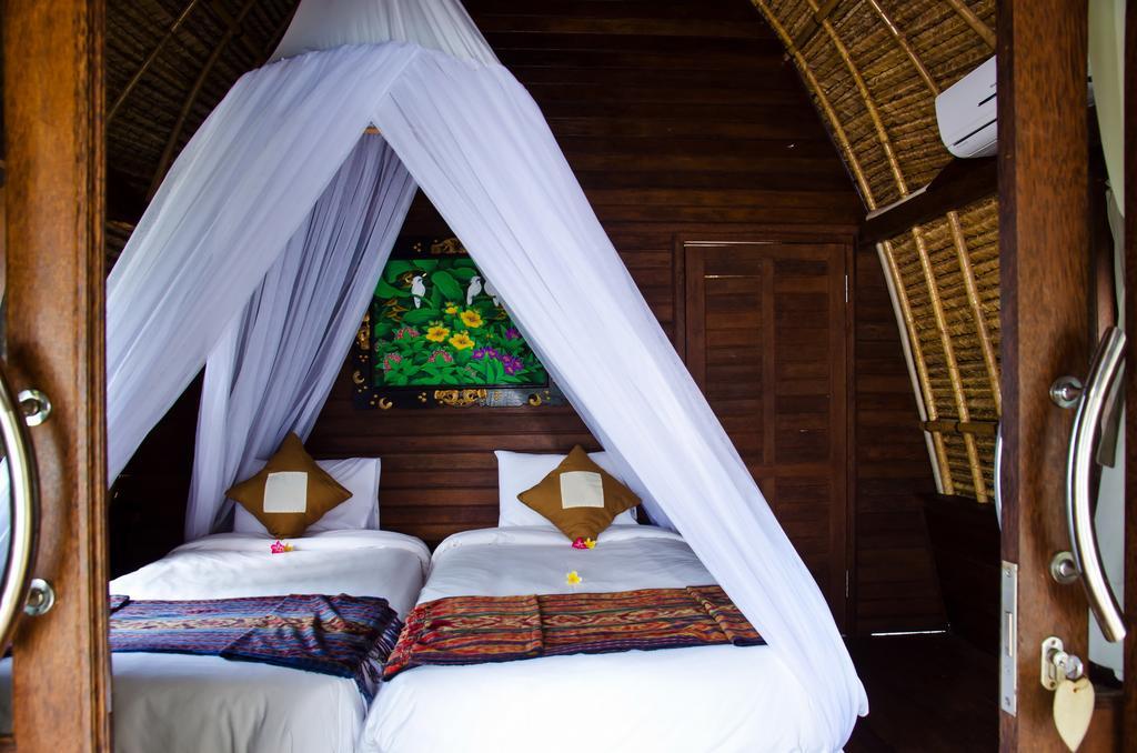 Holiday park Lotus Garden Huts 3*