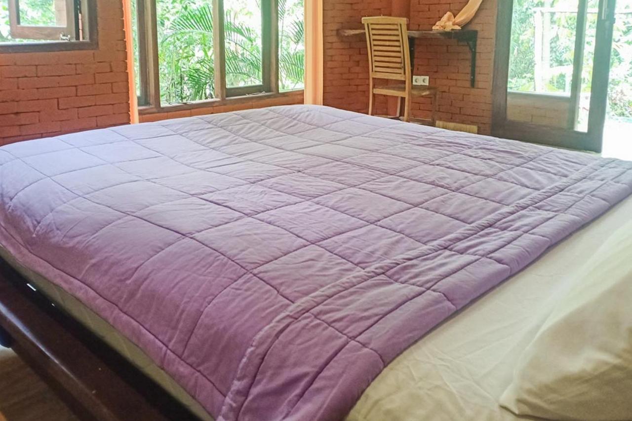 Shanti Toya Ashram Mambal