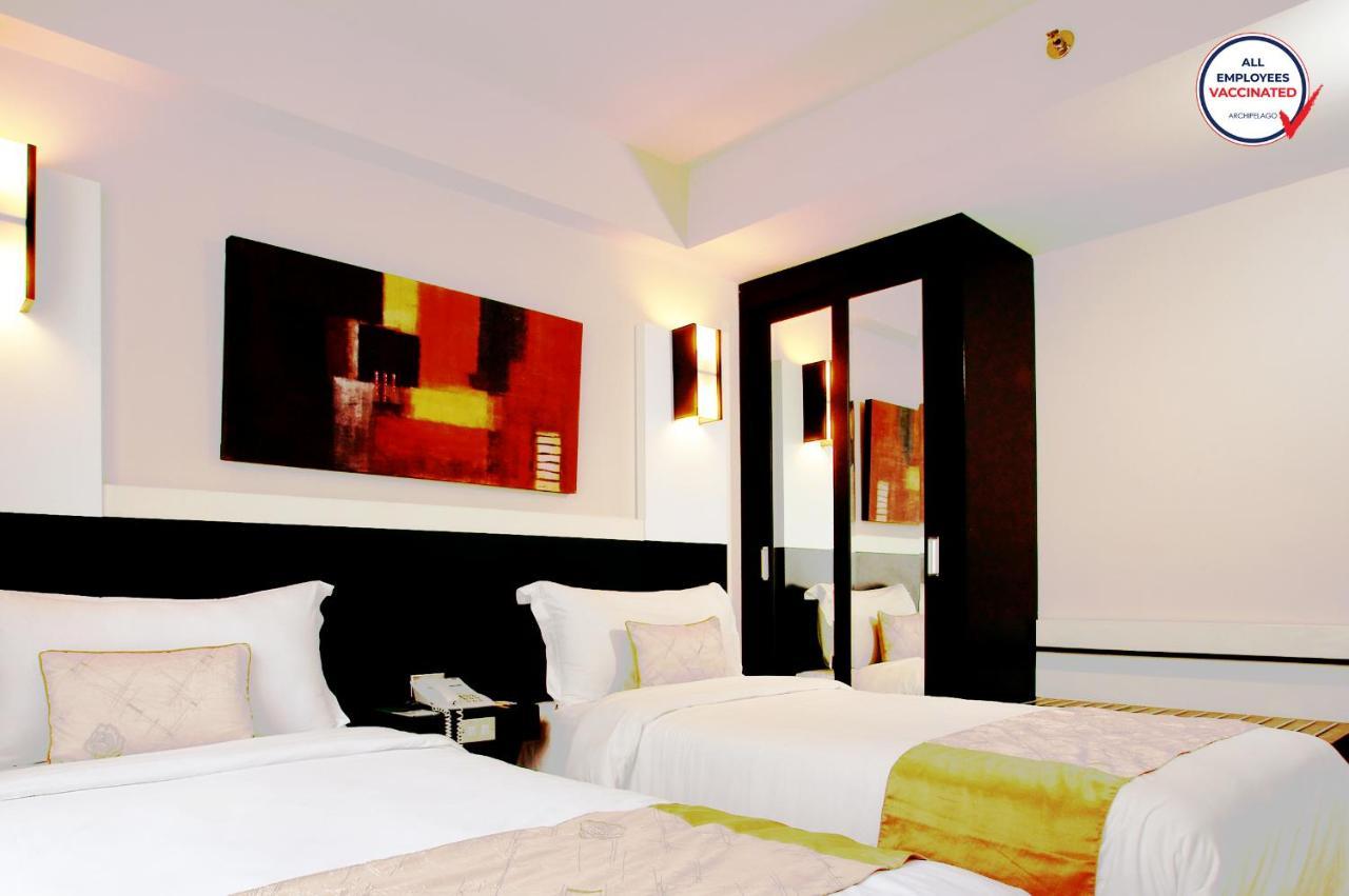 Hotel Aston & Convention 4*