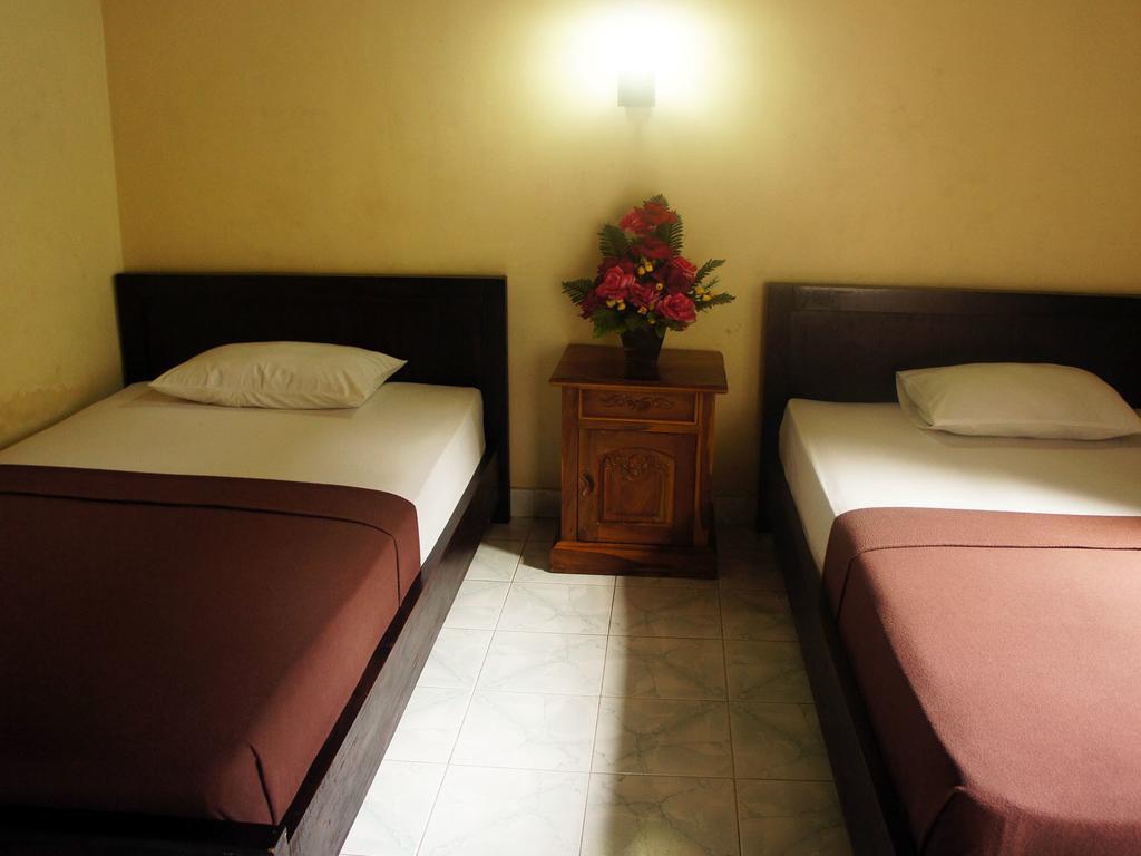 Waringin Homestay Guest house 3*