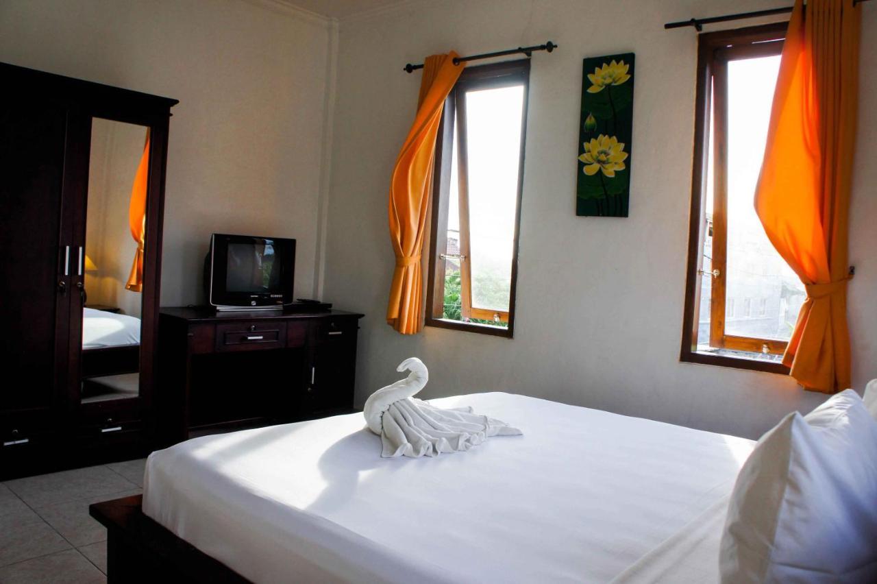 Adi Guest house