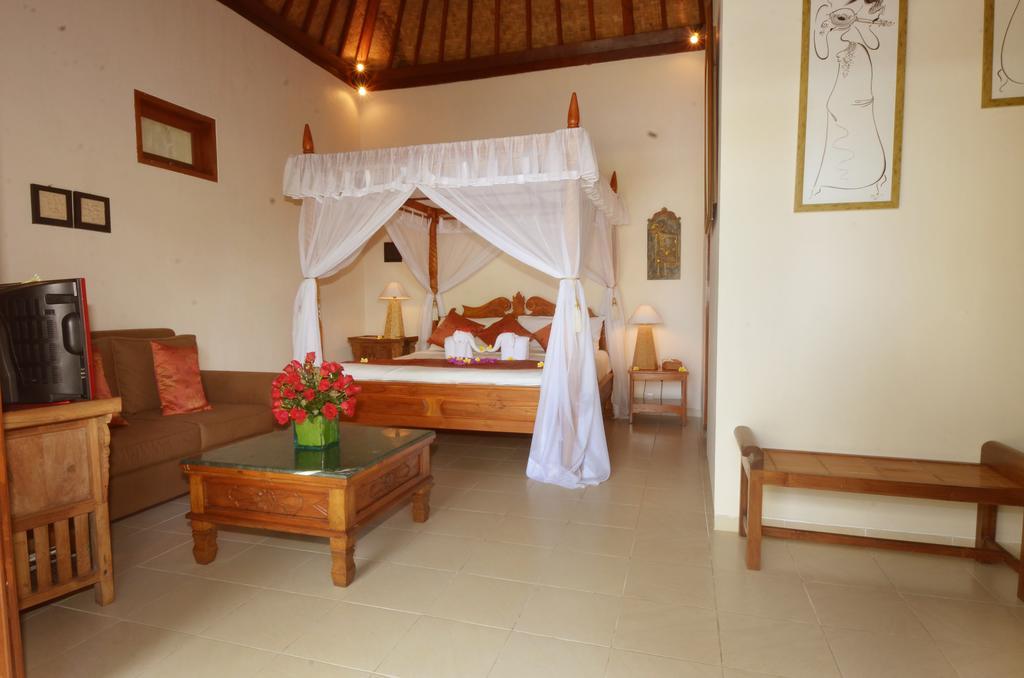 Tirta Ayu And Restaurant 4* Karangasem (Bali)