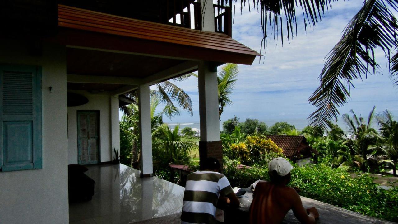 Dikaloha Surfschool And