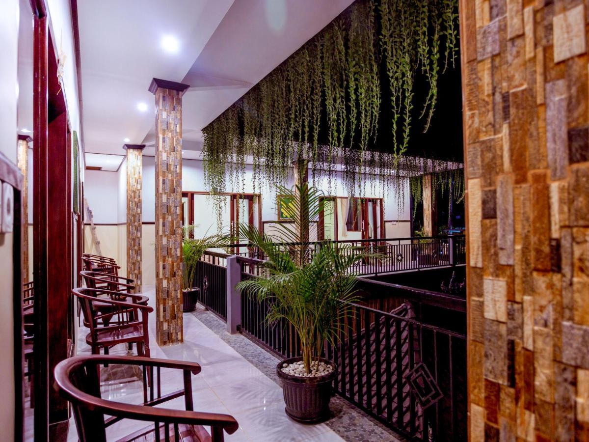 Bali Laksita *