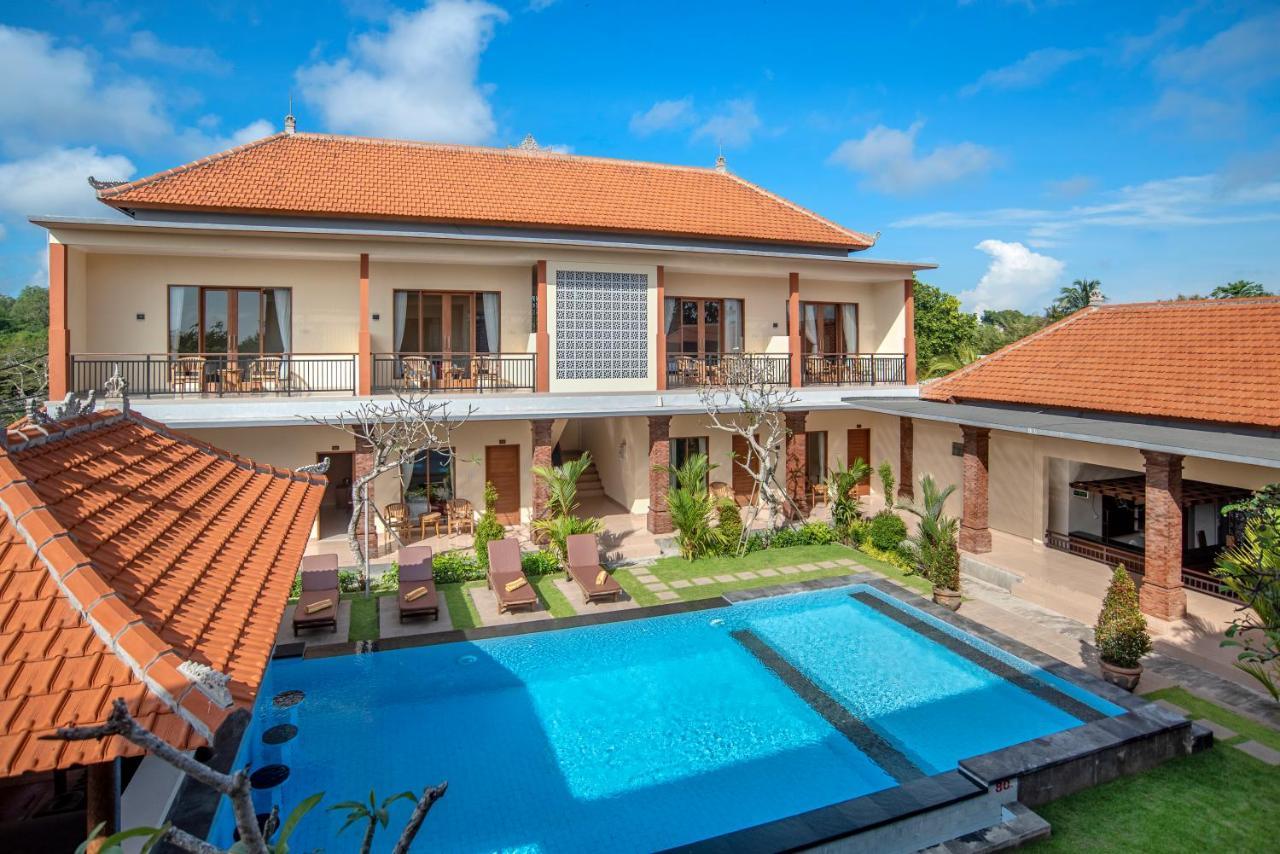 Tom's Pecatu Uluwatu (Bali)