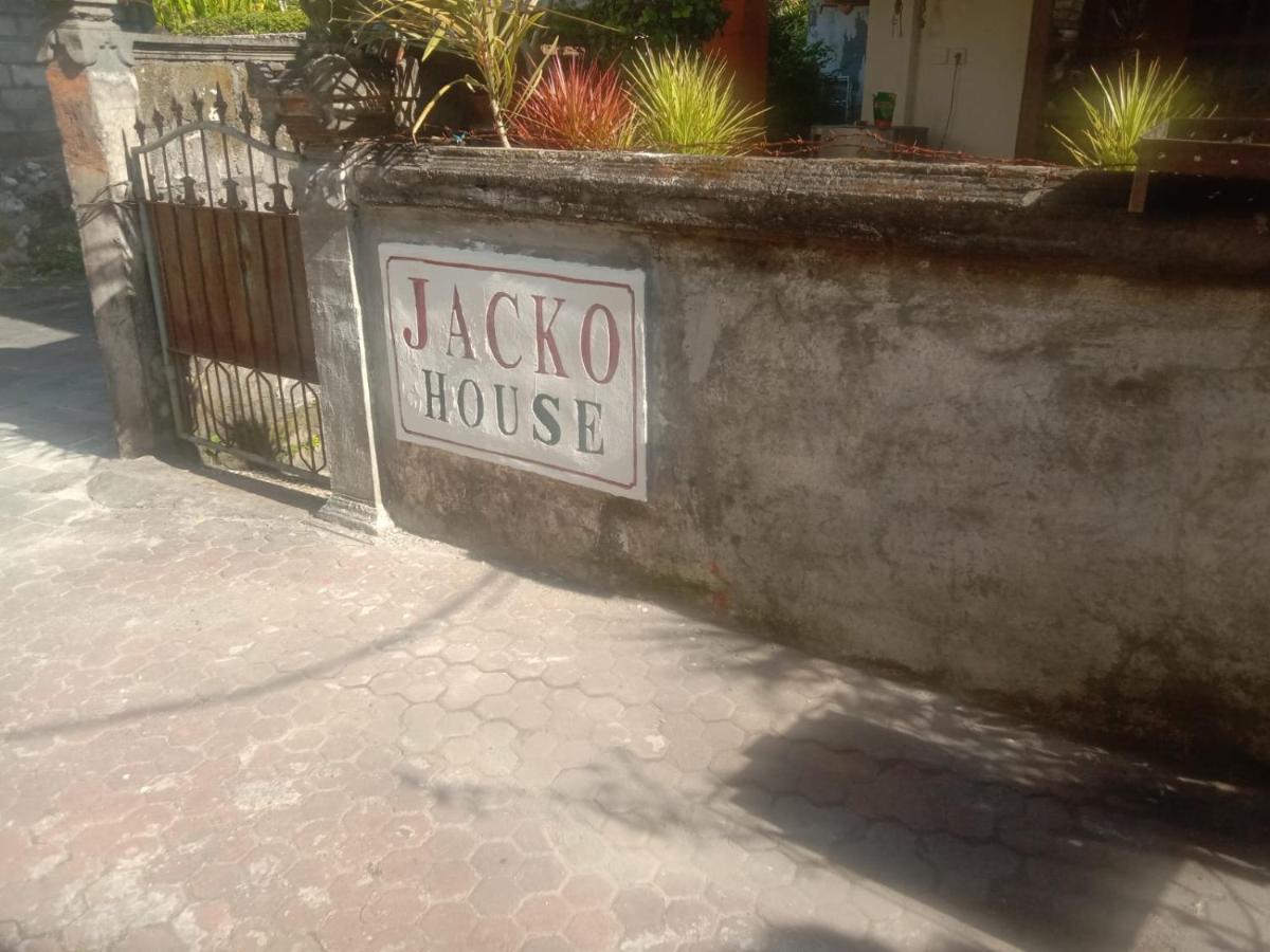 Homestay Jacko House *